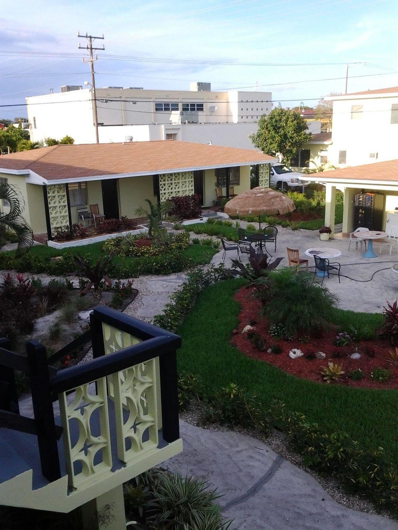 Martinique Hotell Lake Worth Beach Exteriör bild